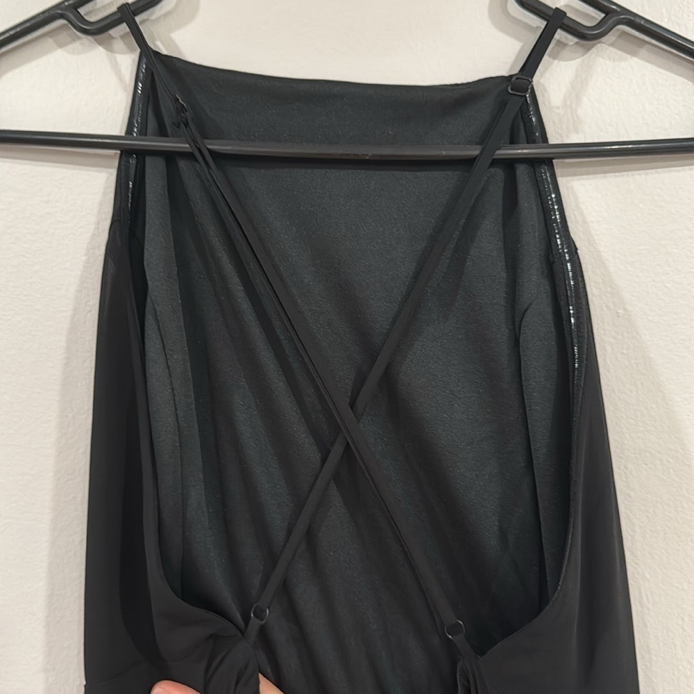 Lulu’s black maxi formal fit and flare dress - Picture 4 of 7